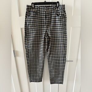 NWOT American Eagle Plaid Mom Jeans